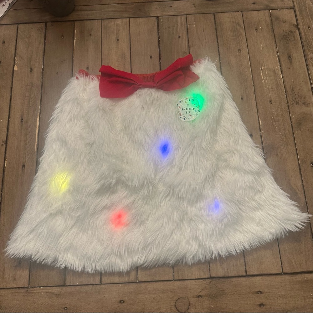 NWOT White/Red Faux Fur Light Up “Ugly Christmas” Mini Skirt w/ Red Bow - Size S